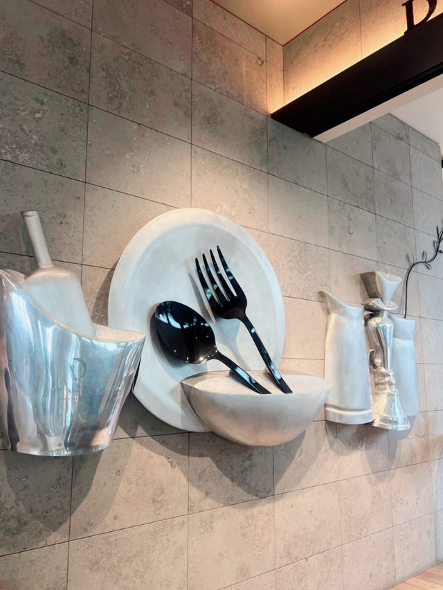 東京隱藏版美食天堂！Midtown星巴克臻選店沉浸式體驗】**  