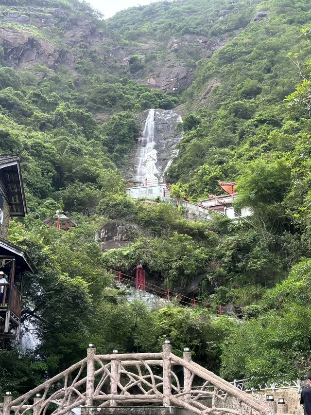 今日山水唔喺畫入面 喺我眼入面