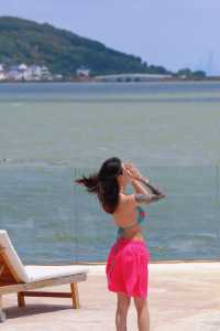 夏日炎炎，解鎖無邊際泳池嘅絕美POSE，湖景民宿