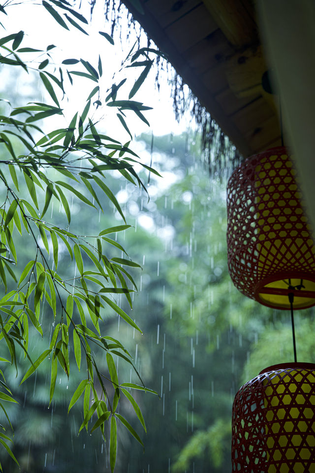 煩惱泡進山雨裏了,下山再撈吧! 煩惱泡進山雨裏了,下山再撈吧!