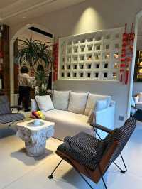 早晨推窗見雪山，這家民宿太治癒了