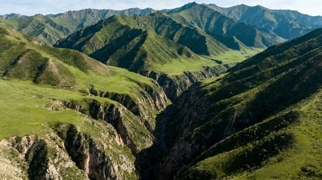 大漠落日、長城殘垣，藏著千年故事～