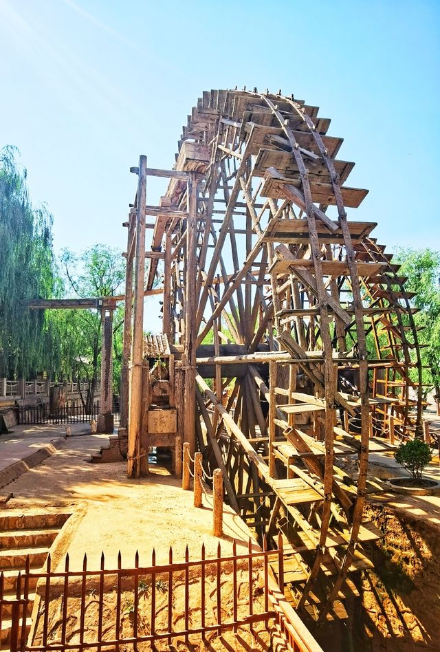 蘭州金秋三日,邂逅黃河畔的詩意與煙火 蘭州金秋三日,邂逅黃河畔的詩意與煙火