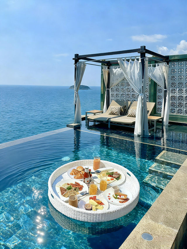 普吉島海景別墅天花板！