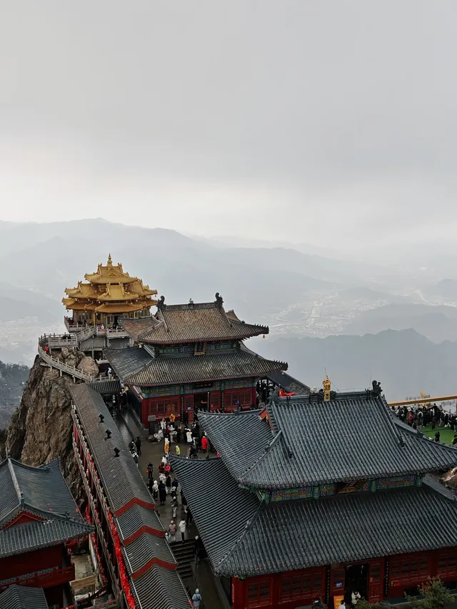 在老君山遇見雙重幸運 在老君山遇見雙重幸運