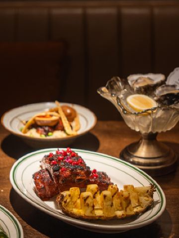 I'm so happy to eat at this restaurant!