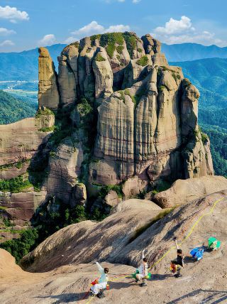 An underrated hiking destination in Jiangxi! This hidden Danxia gem is worth the trip!