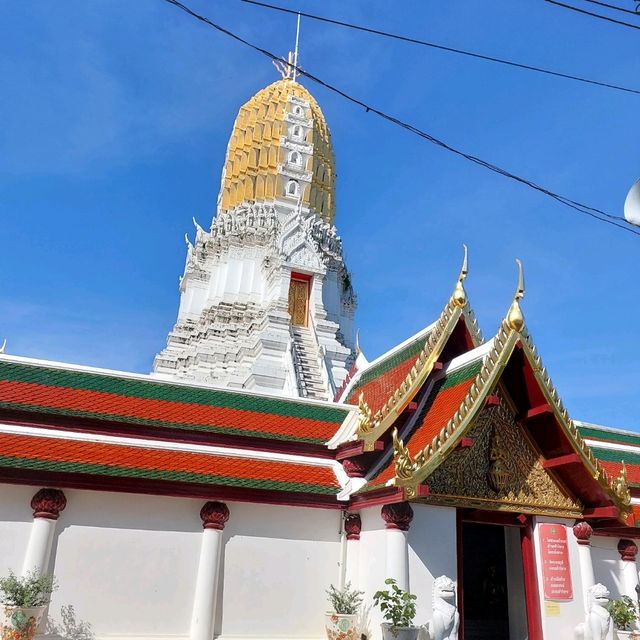 นมัสการพระพุทธชินราช