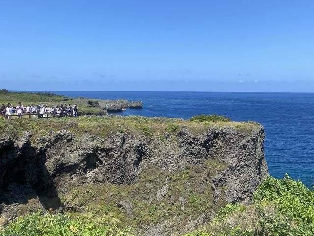 沖繩旅遊必去:萬座毛、古宇利島和美麗海水族館 沖繩旅遊必去:萬座毛、古宇利島和美麗海水族館
