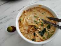 DELICIOUS BOWL OF SARAWAK LAKSA!