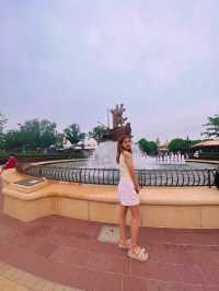 Disney Magic from the Outside 🪄 🏰 