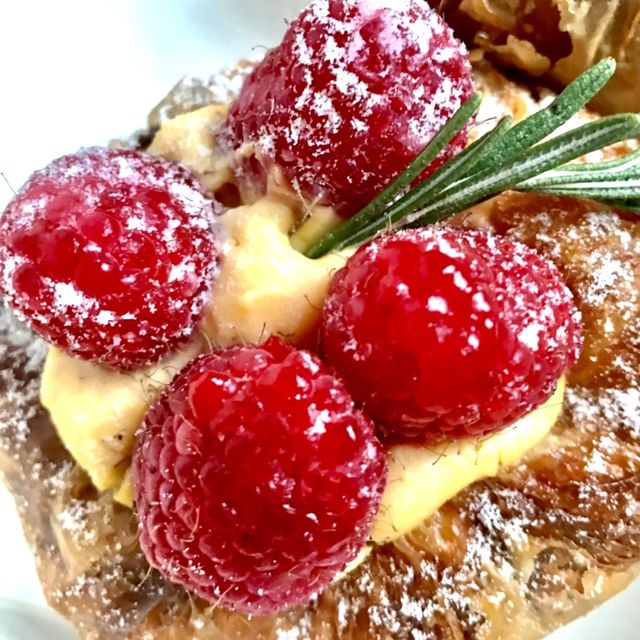 Super Airy Croissants and Pastries