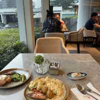 M Club - Marriott Tang Plaza Singapore