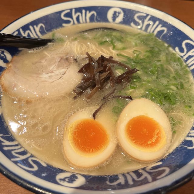博多で食い倒れ