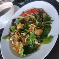 บึงมารวย​ ร้านอาหารกลางบึง​ เส้นบางนา​กทม