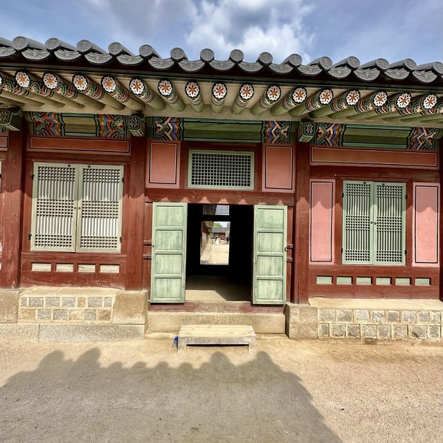 Gyeongbokgung Palace - Seoul, S.Korea