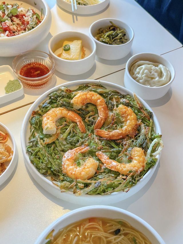 비주얼도 좋고 맛도 좋은 황리단길 한정식