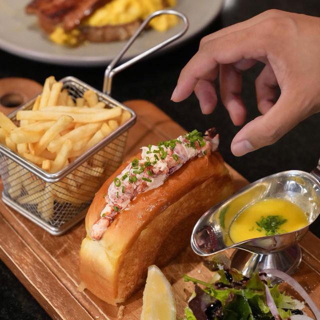 Lobs Lobster Restaurant