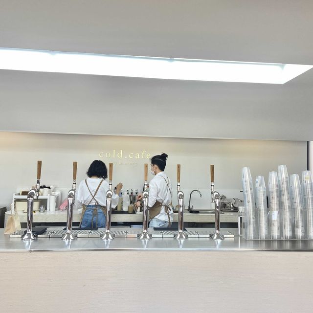 Cold.Cafe by Lamoon