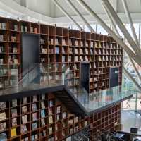CLUB FOR BOOK READERS