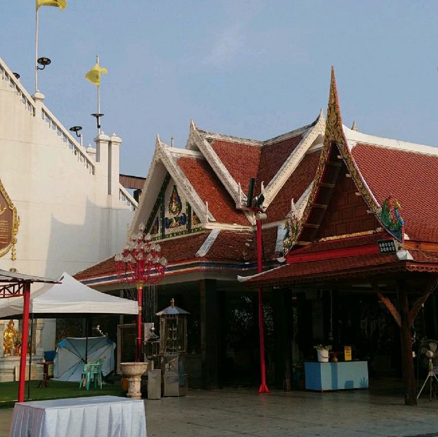 วัดอินทรวิหาร