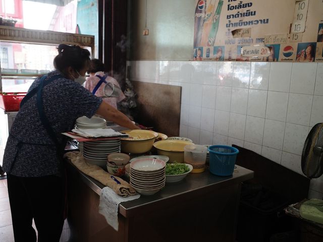 ร้านเย็นตาโฟเก่าแก่ที่ภูเก็ตค่าา
