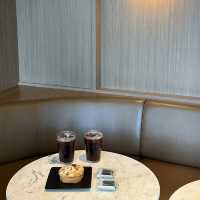 韓国:フェヒョン˗ˏˋ Starbucks in L'Escape Hotel  ˎˊ˗