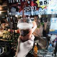 ถนนคนเดินท่าแพ (Tha Phae Walking Street)