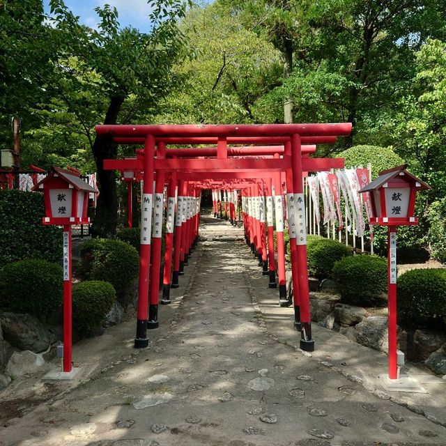 愛知旅行！「東宮稲荷社」「朱色鳥居」