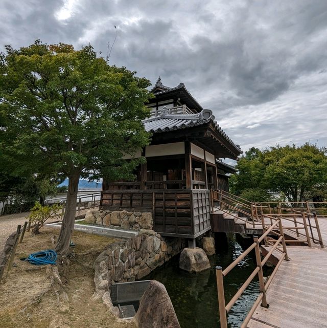 池田城跡は、凄い坂道と急な階段を登った先に有る…かなり体力が要るけど、登るかちが有る。