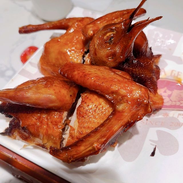 米芝蓮級乳鴿!名不虛傳!