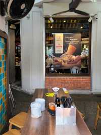 【シンガポール】観光後にミシュラン店でランチはいかが？