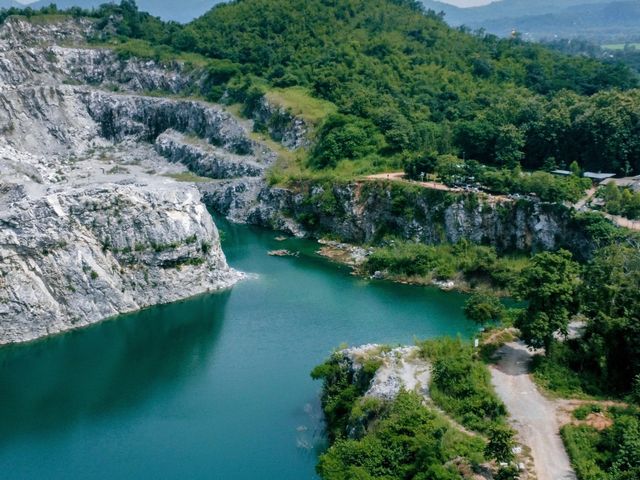 Blue lagoon ภูผาม่าน
