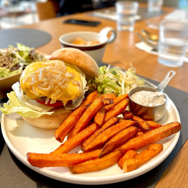 啟德日式西餐Fusion Cafe 