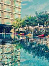 Four Poinys By Sheraton
