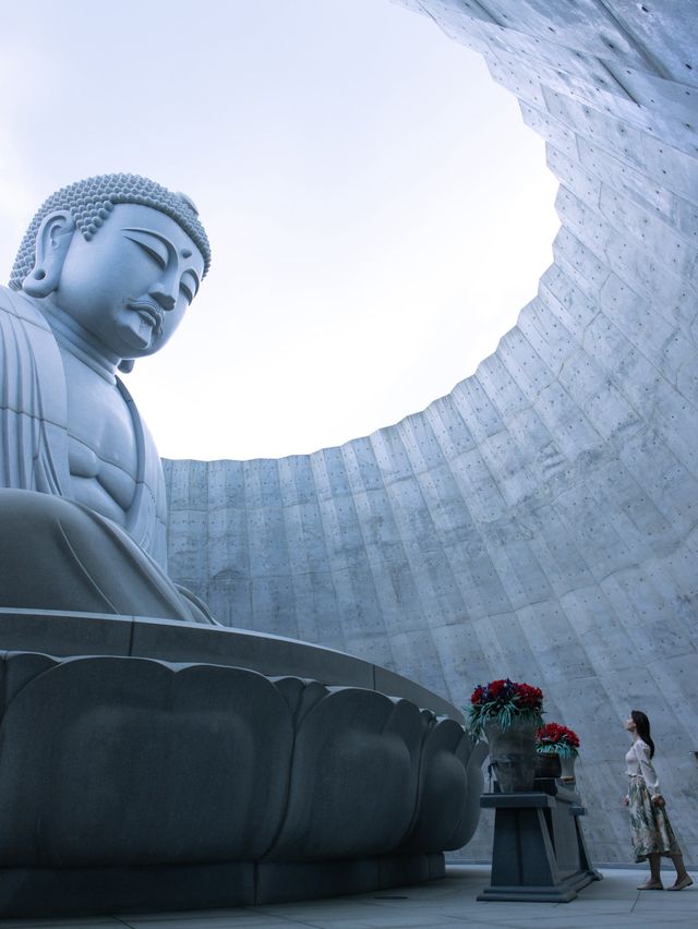 【北海道】大仏様の前に立つ！真駒内滝野霊園