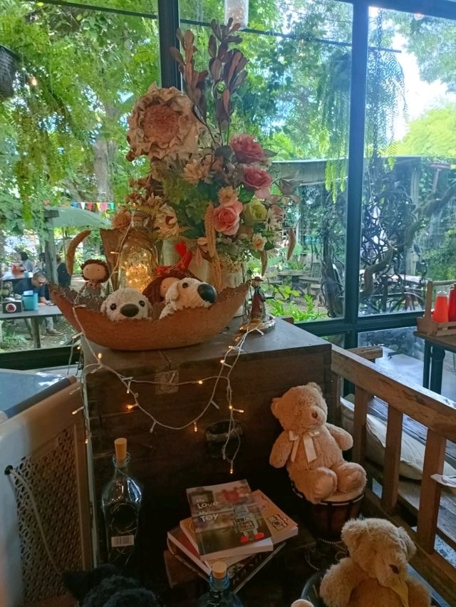 ไปดื่มด่ำบรรยากาศสดชื่น @ในสวนคาเฟ่