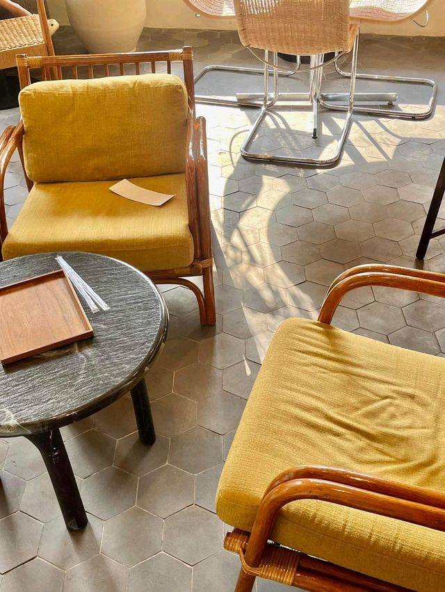 Cafe