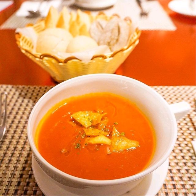 西貢WM酒店的西餐廳🍴