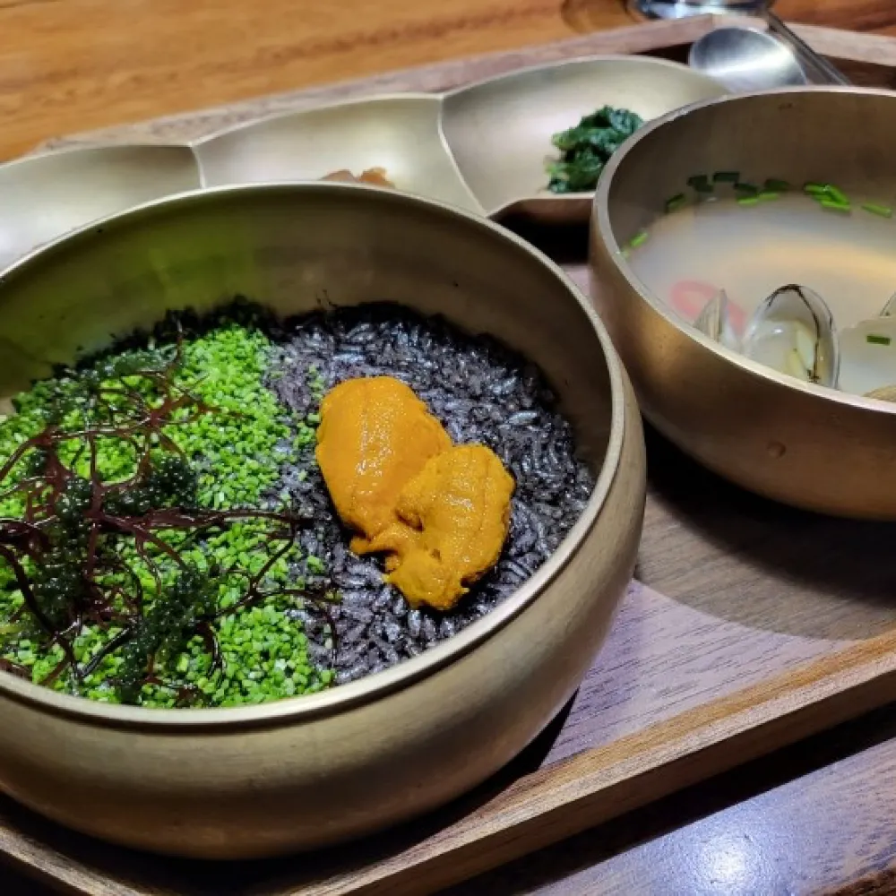 首爾韓式懷石料理十二律。