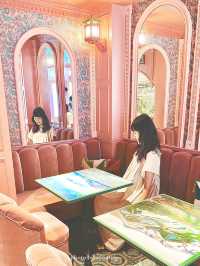 【東京】ピンクの建物カフェ