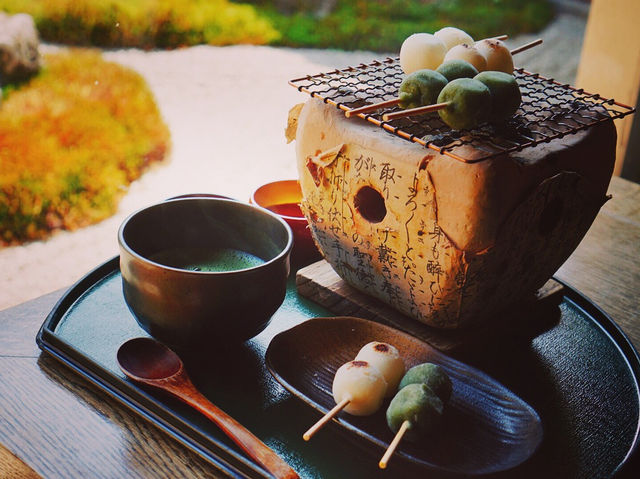 【京都】七輪で焼くお団子🩵