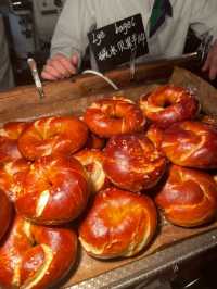 New York Bagelous Museum 