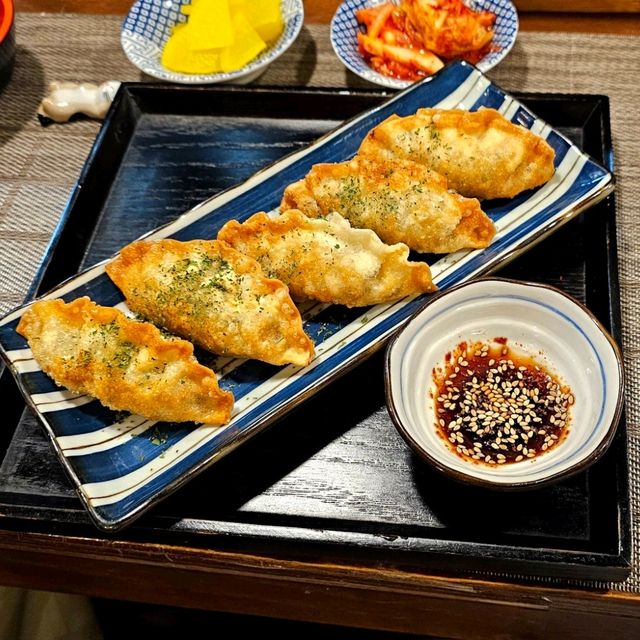 시흥 배곧의 일본식 라면! 아브뉴프랑 블루동 [모모라멘]