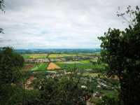 เขาหน่อ จ.นครสวรรค์