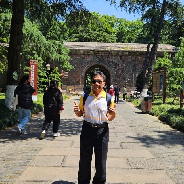 初夏遊南京，漫步明孝陵