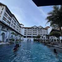 The hotel design is beautiful and worthy of its 5 star rating.