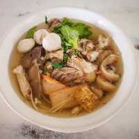 🥓ก๋วยเตี๋ยวลิ้นวัว-ขาหมู
