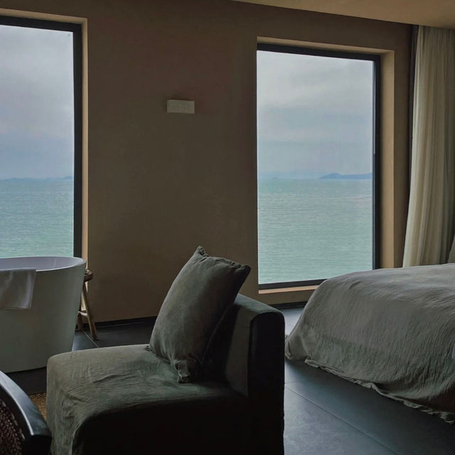 「苫也•未名海度假海景民宿」：南法風情建築，美味早餐🏖️🔥