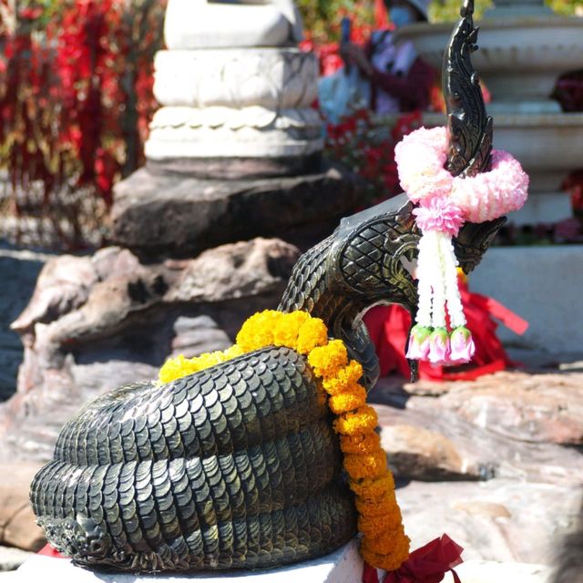 วัดรอยพระพุทธบาทภูมโนรมย์ มุกดาหาร